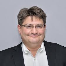 One Identity Appoints Michael Henricks as CFOO to Drive Global Operational Excellence